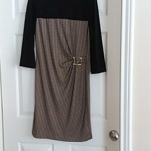TAHARI  DRESS